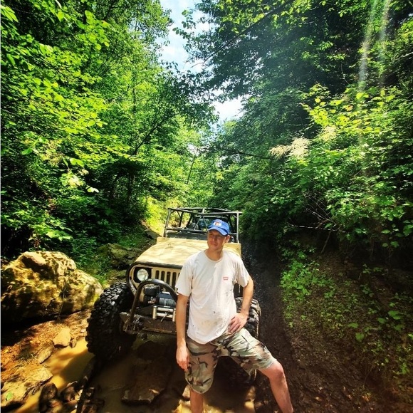 Meet your Posher, Michael - Picture 3 of 6